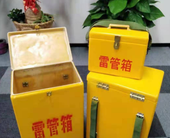 灵武玻璃钢雷管箱有哪些特点